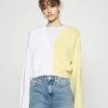 Hollister Co. ECLECTIC PATTERN FASHION CARDI - Strickjacke - Yellow/white | Damen 1 Hollister Co. ECLECTIC PATTERN FASHION CARDI - Strickjacke - Yellow/white | Damen -Hollister Co Verkäufe 2022 f789350dbe904f5b9a146e64a281c7af