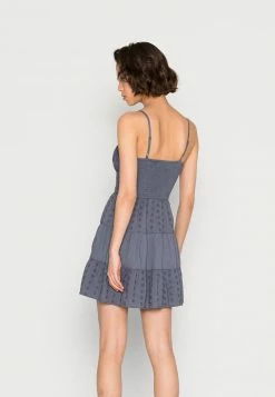 Hollister Co. BARE VOLUME DRESS PRETTY - Freizeitkleid - Pretty Navy Texture | Damen -Hollister Co Verkäufe 2022 fbef592ec1944e54afcfb8846f443c1c