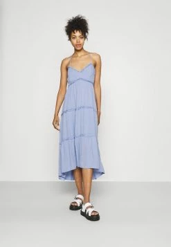 Hollister Co. ELEVATED PRETTY MIDI - Freizeitkleid - Light Blue | Damen